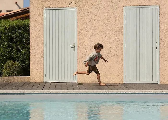 Casa Mia 公寓式酒店 4*